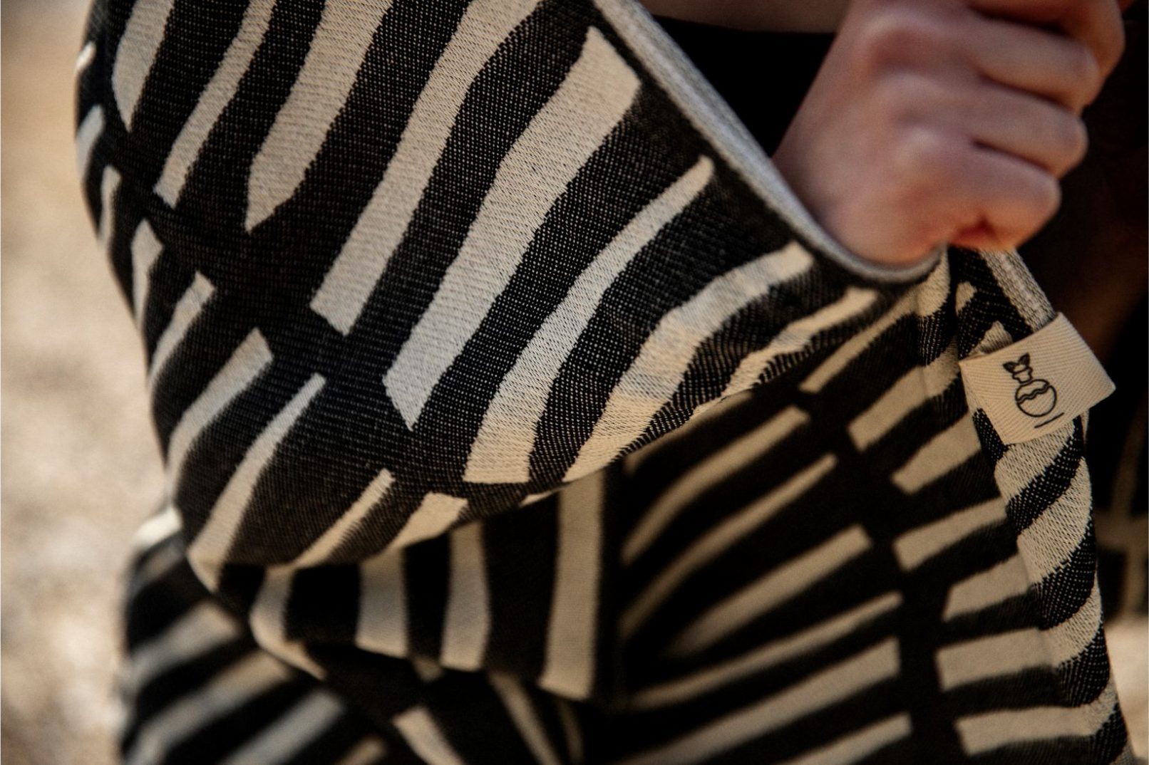 2b-BeachBlankets-Summer-Time